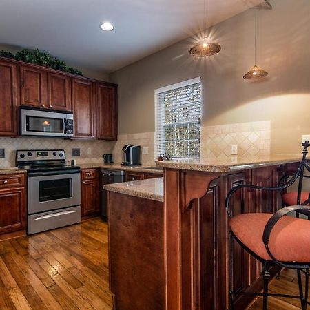 Two Bedroom Villa In The Heart Of Branson! Exteriör bild